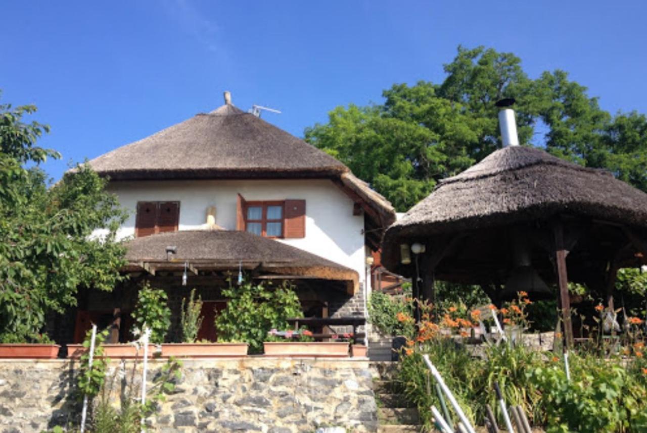 Panorama Apartmanhaz Badacsonytomaj Zewnętrze zdjęcie