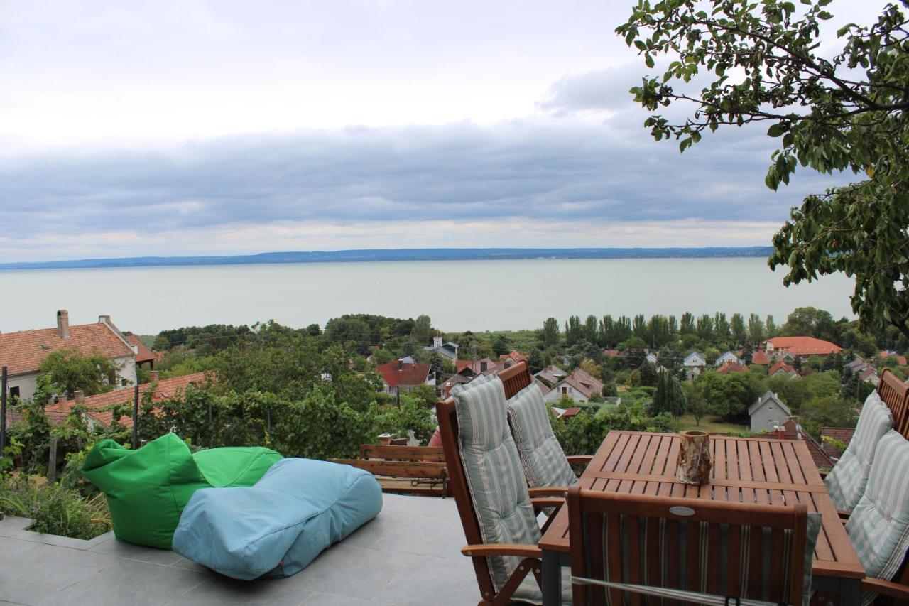 Panorama Apartmanhaz Badacsonytomaj Zewnętrze zdjęcie
