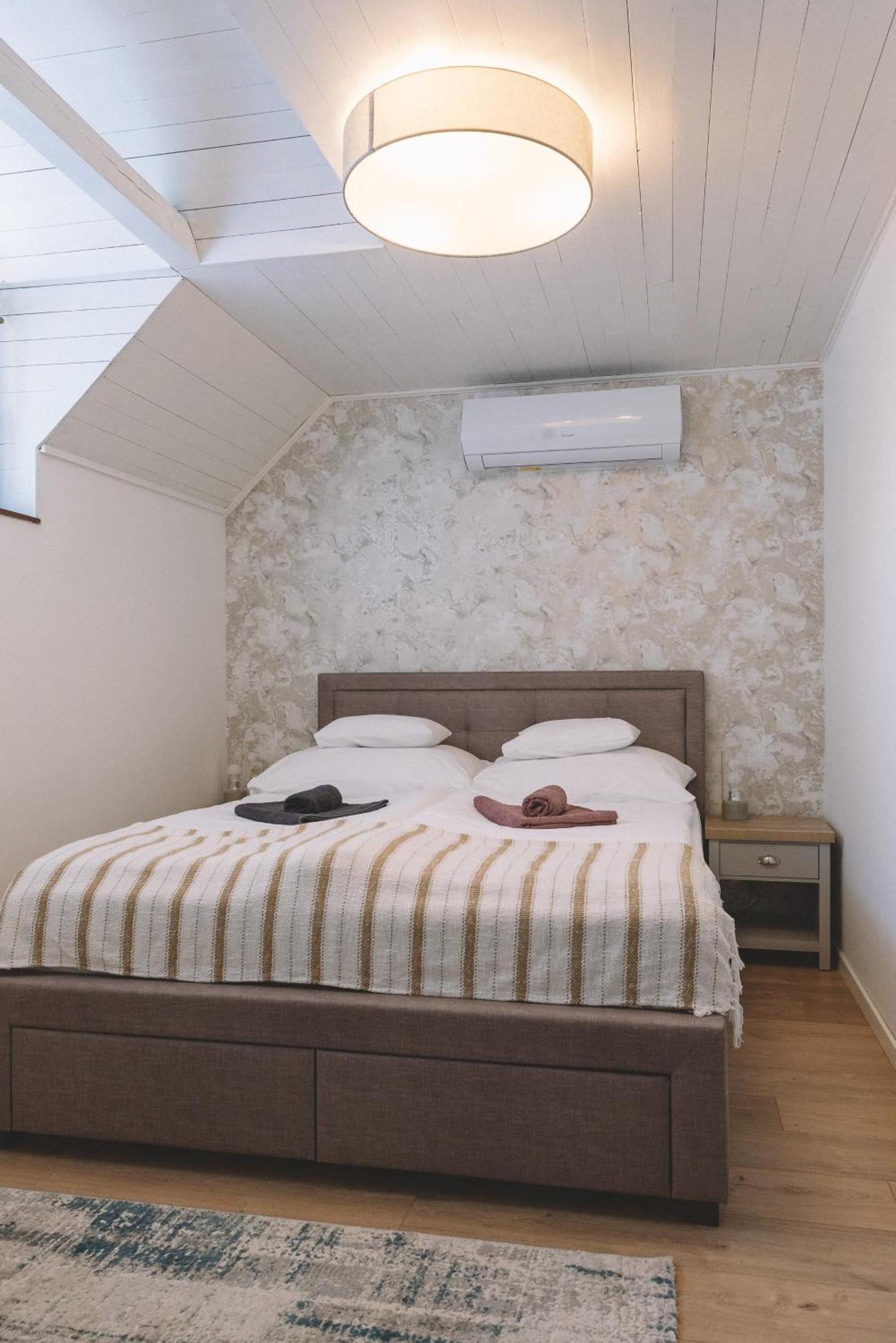 Panorama Apartmanhaz Badacsonytomaj Zewnętrze zdjęcie
