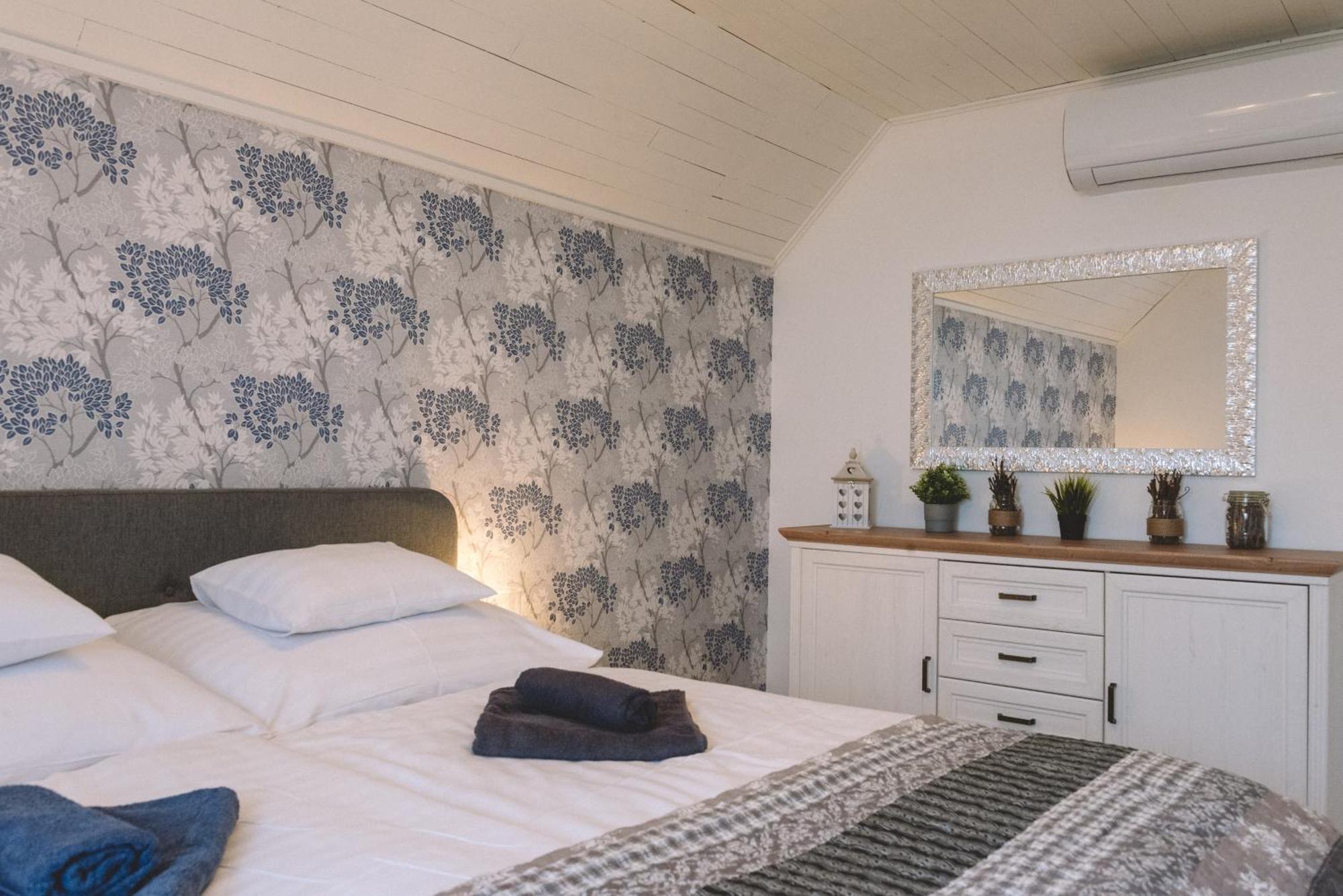 Panorama Apartmanhaz Badacsonytomaj Zewnętrze zdjęcie